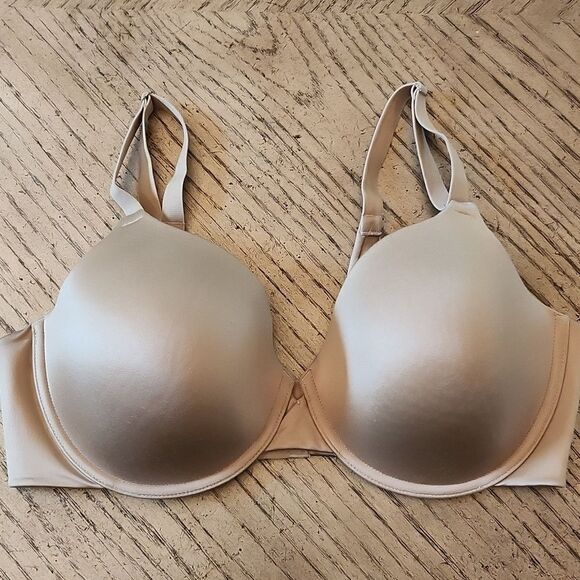 Maidenform 40D nude bra excellent condition - Picture 8 of 8